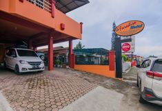 Bangunan 4 OYO 90327 Hotel Faradisa Syariah