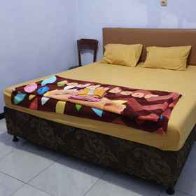 Bedroom 1 OYO 90328 Penginapan A3, Probolinggo 酒店