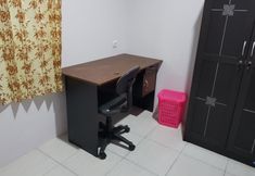 침실 7 Anna House Gading Serpong