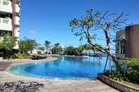 Swimming Pool Star Apartment 3 BR Borneo Bay Balikpapan