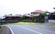 ภายนอกอาคาร 4 Pesona Rinjani Hotel & Restaurant