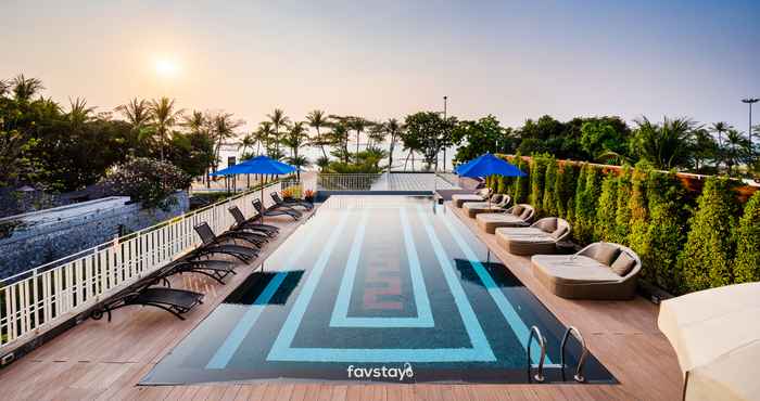 Swimming Pool Mera Mare Hotel & Residence