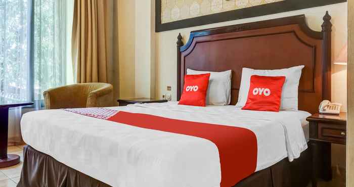 ห้องนอน OYO 91071 Hotel Desa Wisata TMII