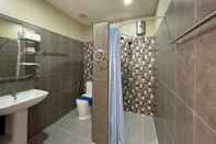 Toilet Kamar indulgence inn @ Patong beach