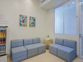 Lobi 4 Capital O Olive Guest House Surabaya