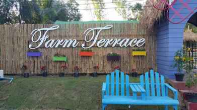 Exterior 4 Farm Terrace
