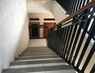 Lobby 2 Vanila Kost Jatiwarna - Women Only