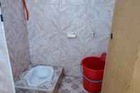 Toilet Kamar Sederhana's Home