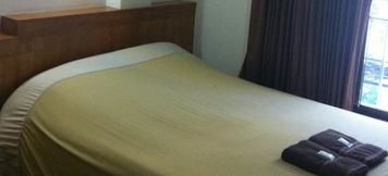Others 3 White Orchid Inn II