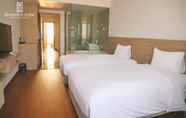 Kamar Tidur 5 Mansion Park Hotel & Apartment