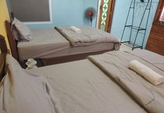 Bedroom 3 Penginapan Wardi Syariah Borobudur by Ndalem Beong