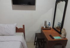 Bedroom 6 Dalem Sudarno Syariah by Ndalem Beong