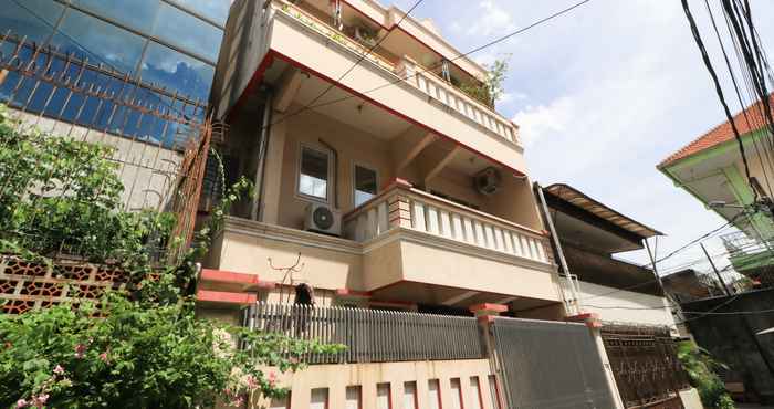 ภายนอกอาคาร  Eiffel Residence Batu Tulis 37 - Female Only