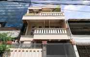 ภายนอกอาคาร 2  Eiffel Residence Batu Tulis 37 - Female Only