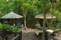 Bar, Cafe and Lounge Avana Retreat