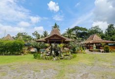 Exterior 4 Villa Riverside Kalijeruk