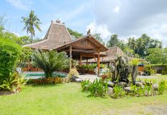 Exterior 3 Villa Riverside Kalijeruk