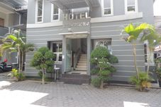 外観 Hotel Sejahtera