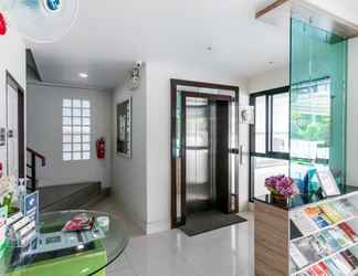 Lobi 2 Peaberry Place Apartment