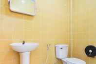 Toilet Kamar Sixsense Hotel