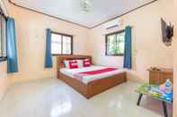 Bedroom Lung Chaloem Bangalow