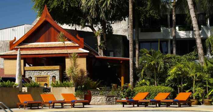 Luar Bangunan Safari Beach Hotel