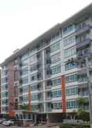 LOBBY plus condominium 1 kathu