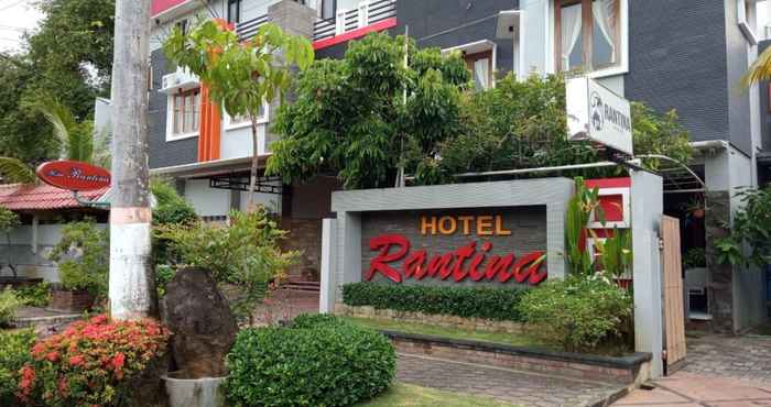 ภายนอกอาคาร Hotel Rantina Syariah