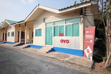 大廳 OYO 496 Chok Phikul Thong Resort