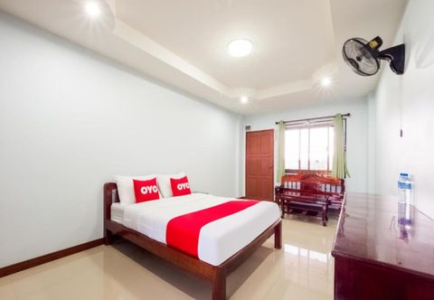 寝室 Udom Khomkham Apartment