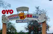 Bangunan 3 Hi 5 Holiday Village