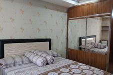 Bedroom Pinewood Apartment by Vial