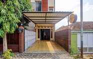 Bangunan 5 SPOT ON 90340 Al Bayt Homestay Syariah