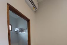 In-room Bathroom Hotel Ed Commodus