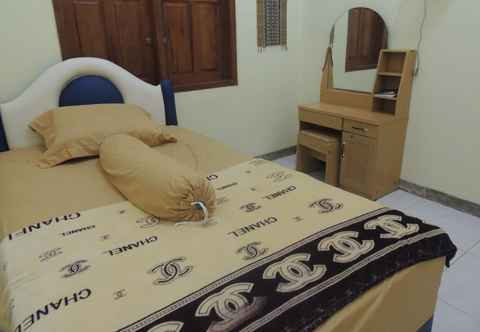 Bedroom Avicenna 3 Guesthouse