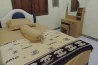 Bedroom Avicenna 3 Guesthouse