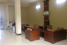 로비 Caraka Hotel Batununggal