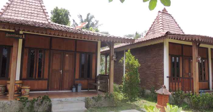 Luar Bangunan Balkondes Karanganyar (Pottery Academy)