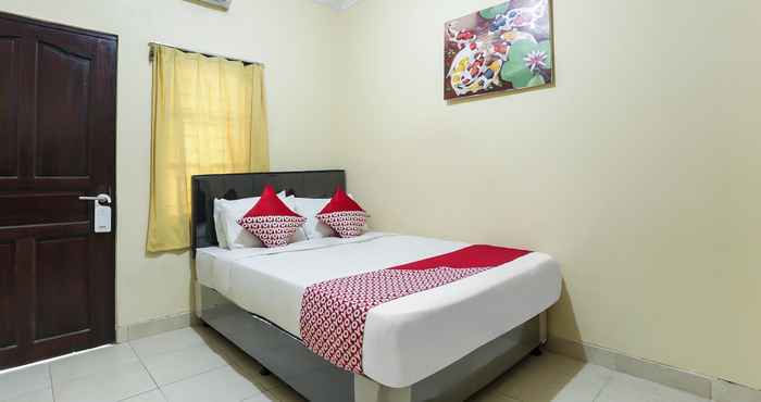 Kamar Tidur OYO 90907 Handika Jaya Bs