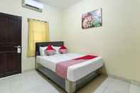 Kamar Tidur OYO 90907 Handika Jaya Bs