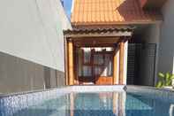 Swimming Pool Lamondo Homestay Syariah