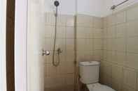 In-room Bathroom Star Apartemen Margonda Residence 2