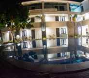 Bên ngoài 2 Long Beach Hotel Pangandaran