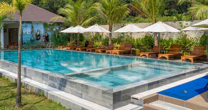 Kolam Renang Suoi May Garden Resort & Spa