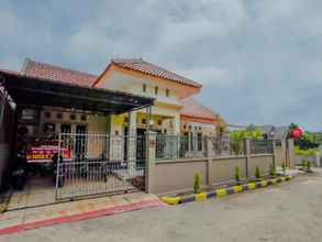 Exterior 4 OYO 90346 Guest House Citra Pemuda Syariah