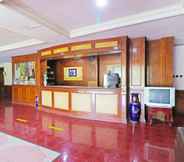 Lobby 7 Super OYO 90382 Hotel Sarah Sukabumi