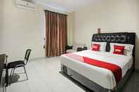 Kamar Tidur OYO 90381 Belva Guest House