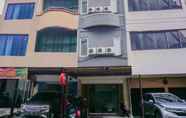 Luar Bangunan 2 OYO 90364 K3 Residence