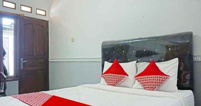 Kamar Tidur OYO 90369 An Nur Family Homestay Syariah