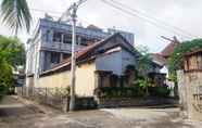 ภายนอกอาคาร 2 SPOT ON 90365 Rumah Kost Alor